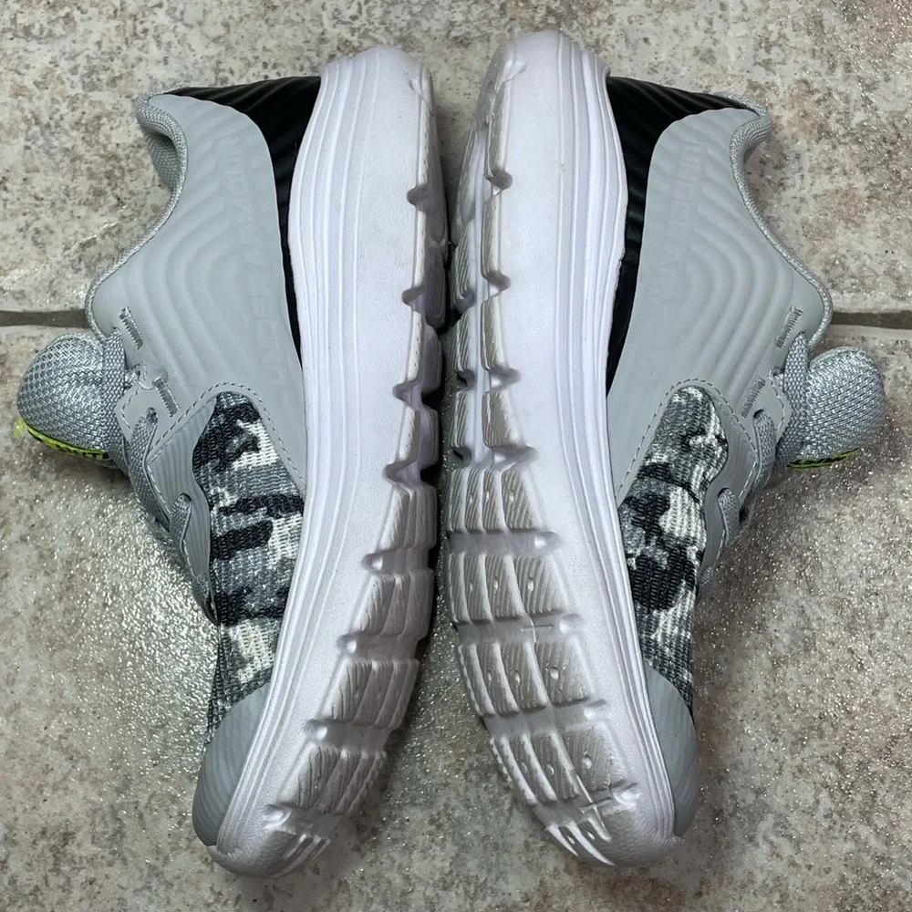 Under Armour Kids Gray and Neon Green Sneakers size 13